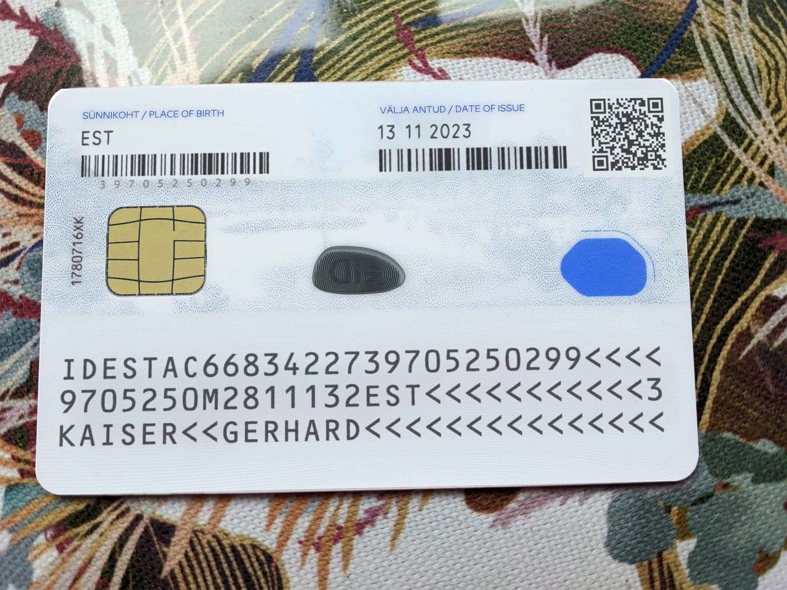 Estonia Identity Card PSD Template High Quality